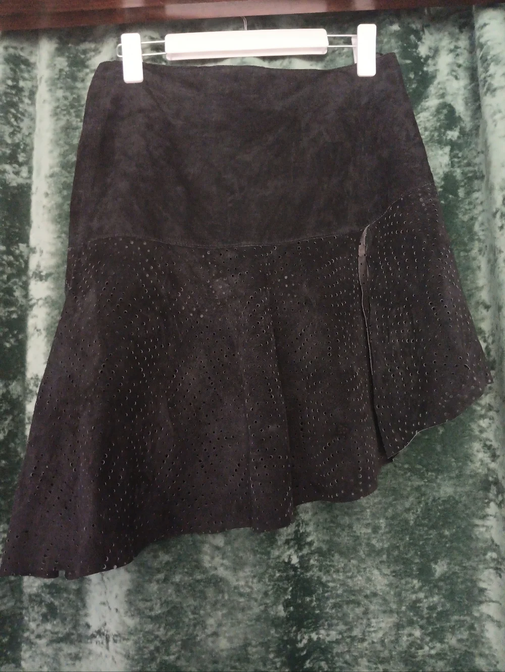 Vintage Bebe Suede Leather Skirt 8 Black Perforated Asymmetrical Hem - Picture 2 of 10